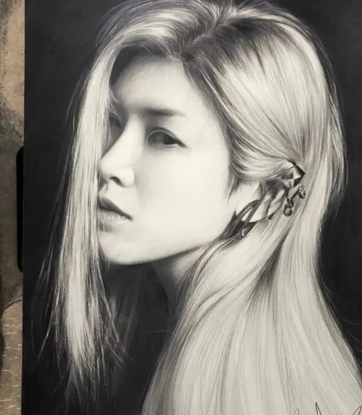 女性肖像素描 · 素描課程參考
